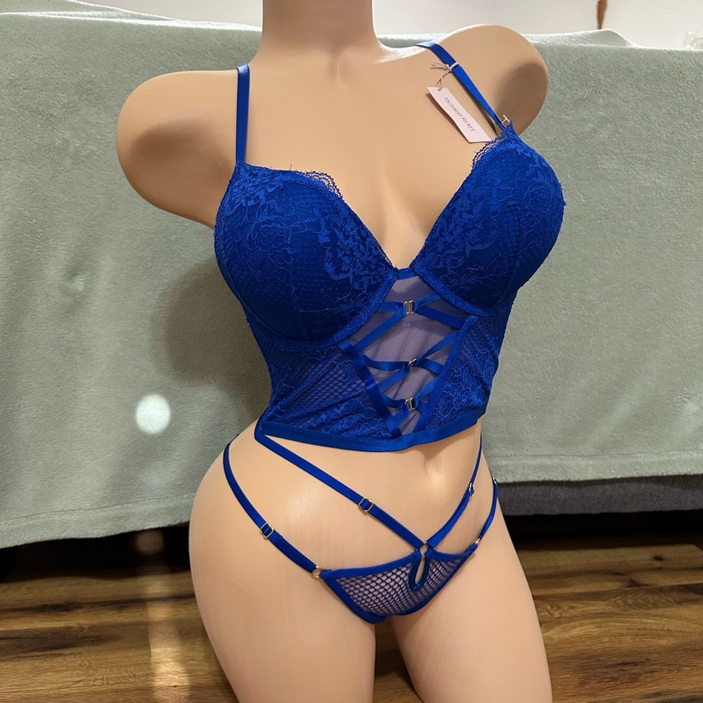32C,32D Victoria’s Secret bombshell bra Blue Lace Lingerie Set